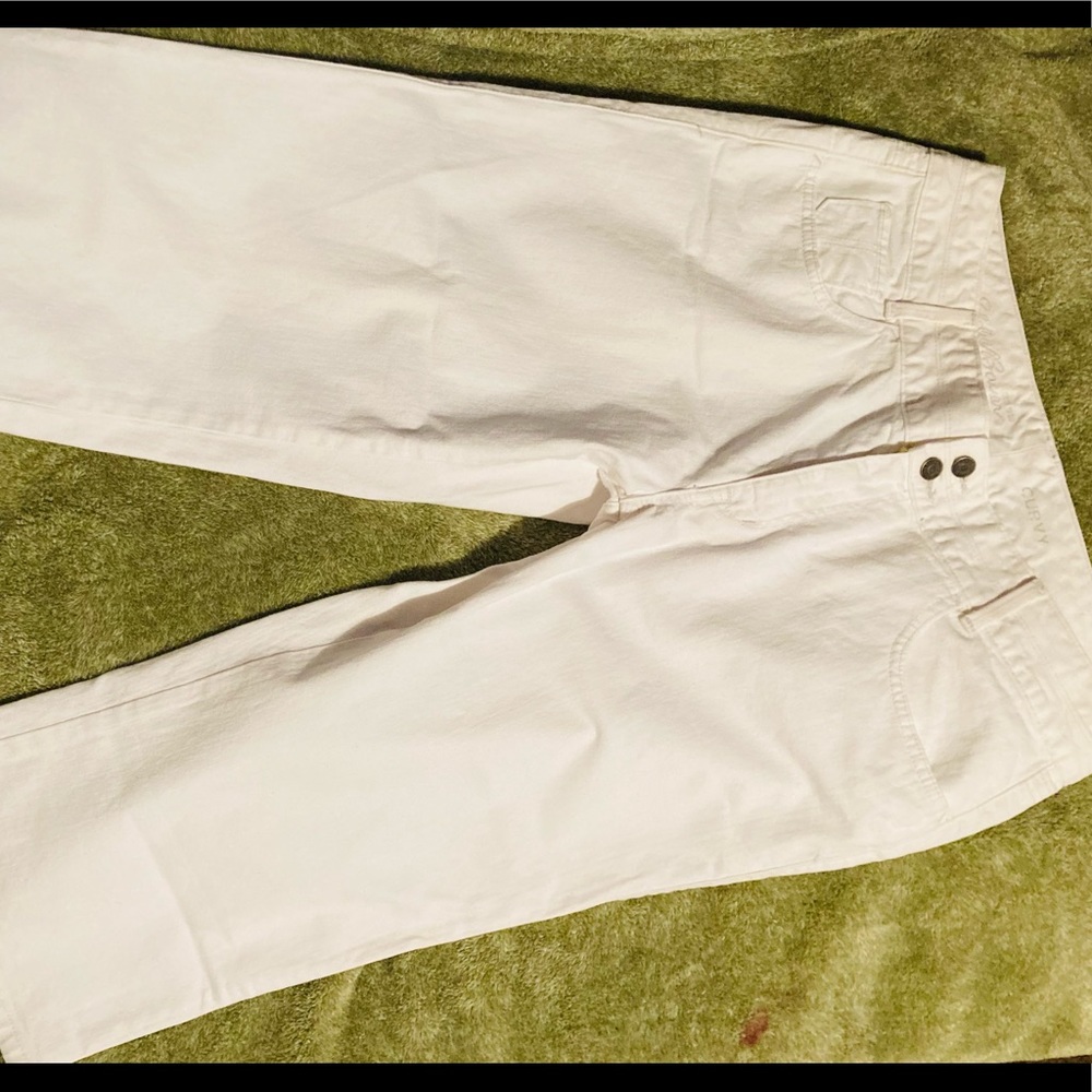 NWT Women’s size 16R Eddie Bauer Capris